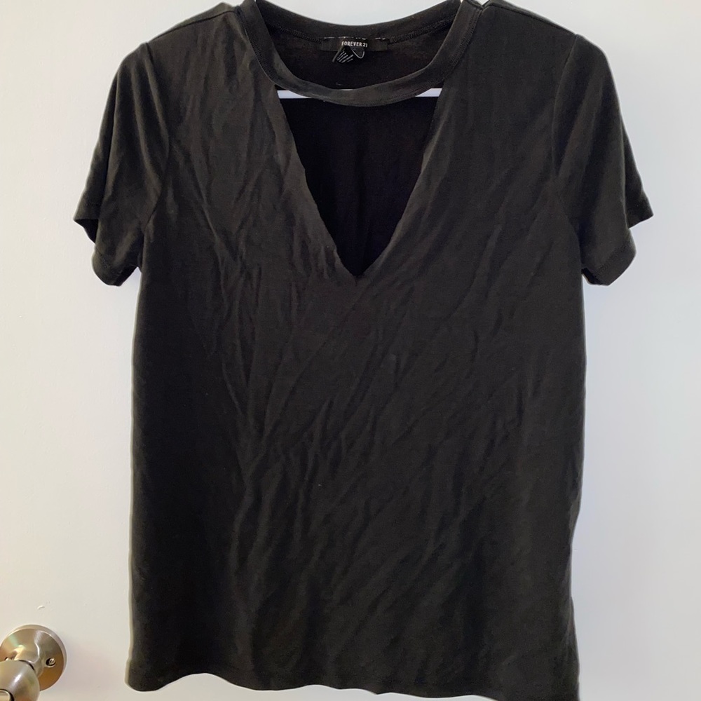Black cut out V neck tee